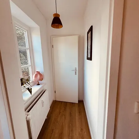 Charmantes Einzimmer-apartment In Zentraler Lage *